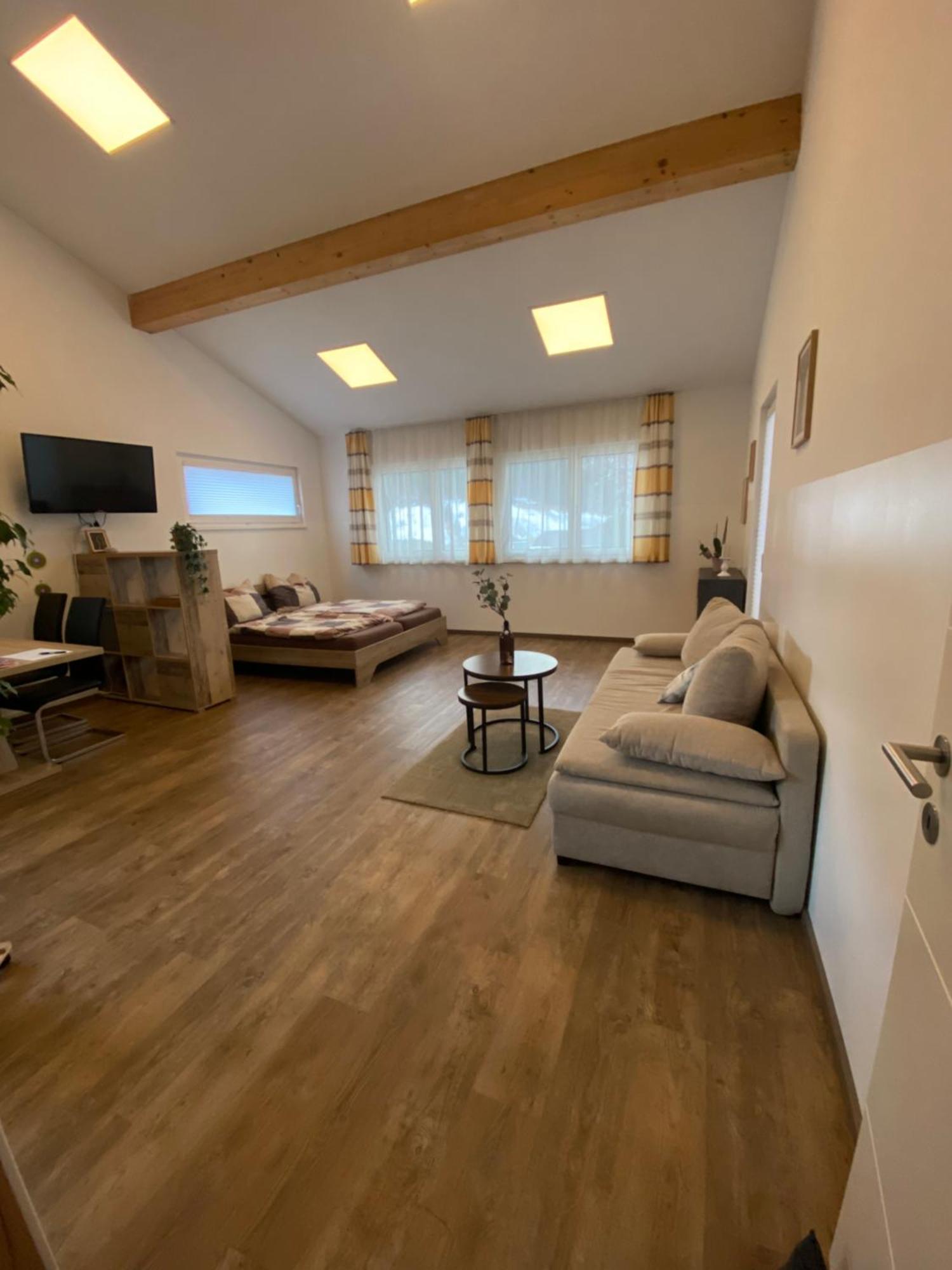 Ferienwohnung Lungaublick タムスヴェーク エクステリア 写真
